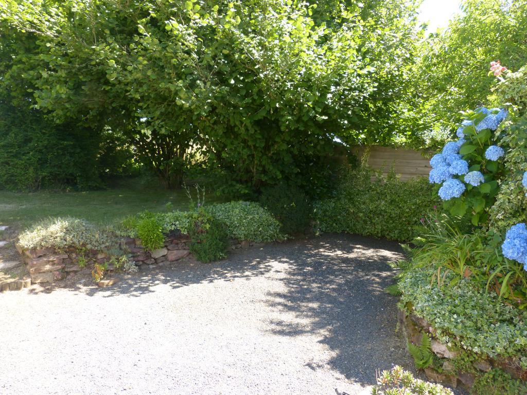 Béganne La Guguenaieゲストハウス エクステリア 写真